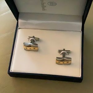 NIB. Dolan Bullock 2 tone 18k & StSil & stainless steel w/ diamonds